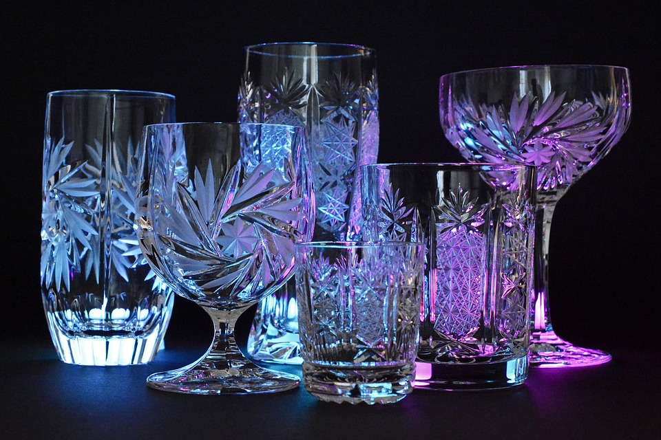 crystal-glasses-1476363_960_720