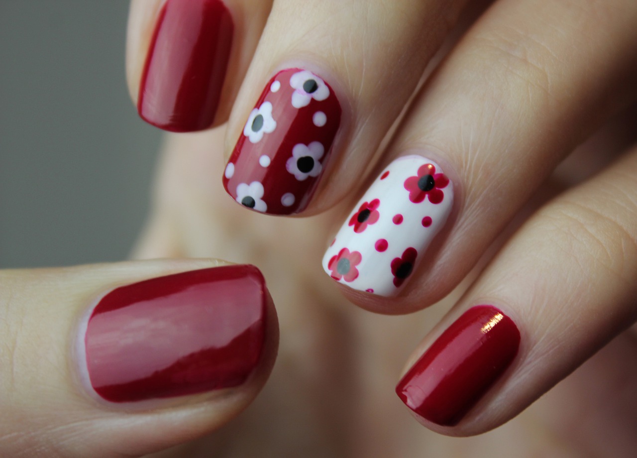 nail-art-5653459_1280