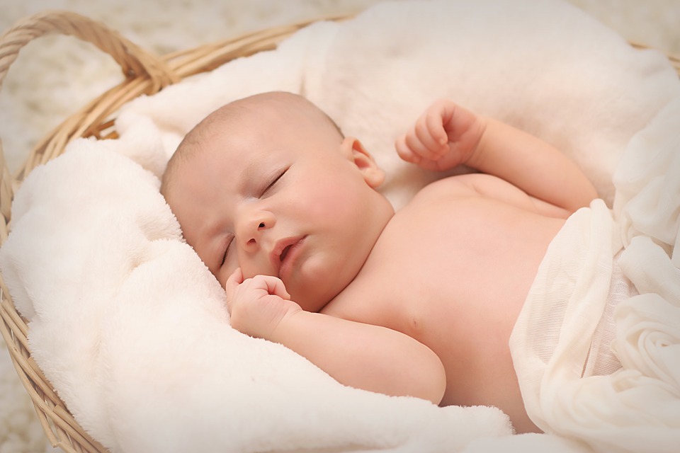 newborn-1399193_960_720