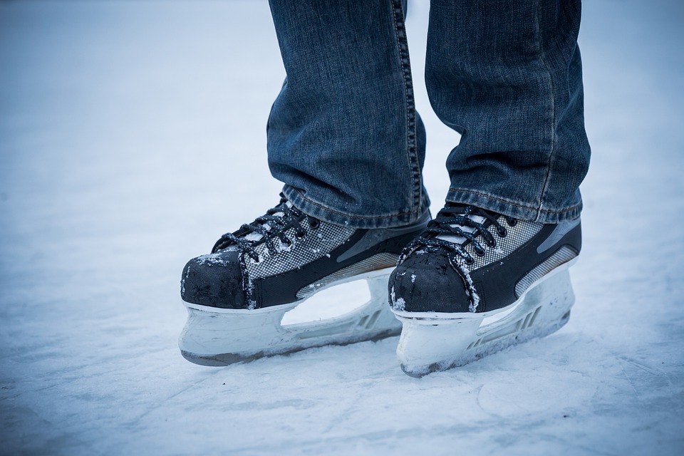 skating-boots-6657328_960_720
