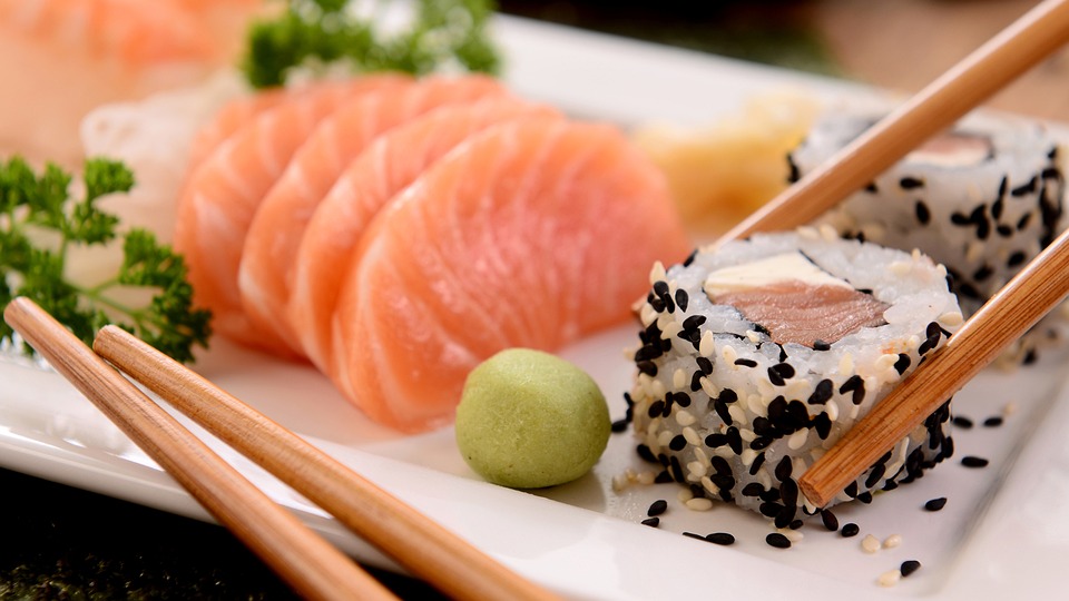 sushi-2856545_960_720