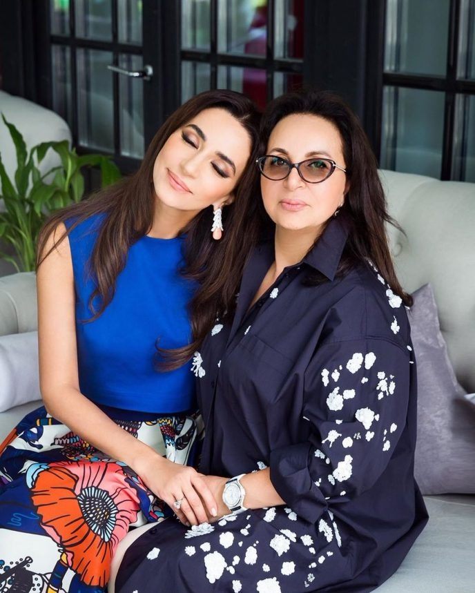 zara_mama-688x859-1